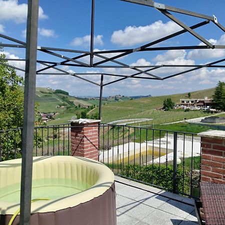 La Terrazza Del Barbaresco Bed and Breakfast Neviglie Εξωτερικό φωτογραφία