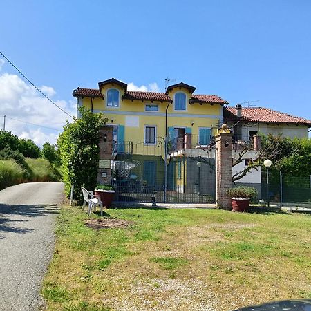 La Terrazza Del Barbaresco Bed and Breakfast Neviglie Εξωτερικό φωτογραφία