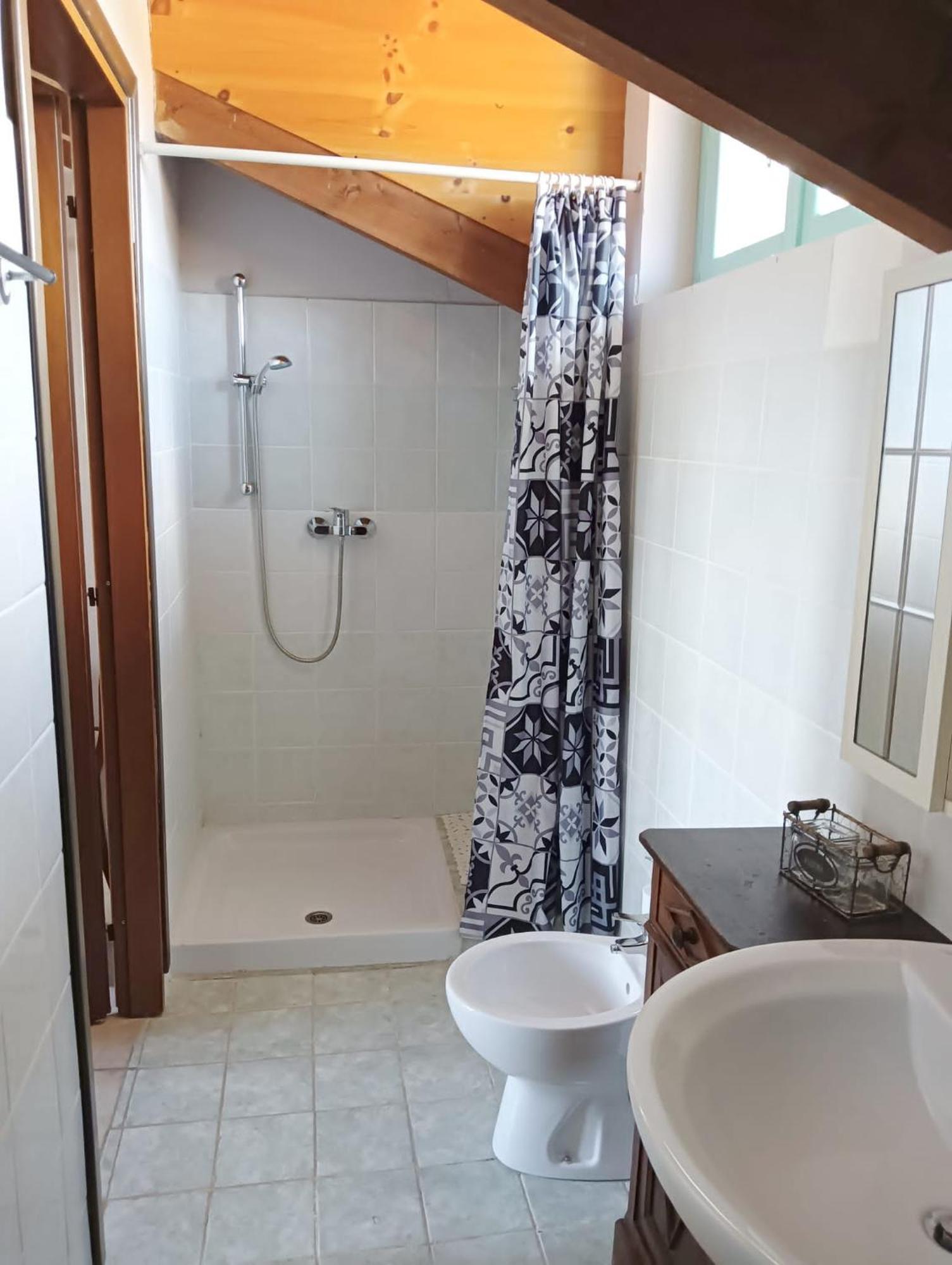 La Terrazza Del Barbaresco Bed and Breakfast Neviglie Εξωτερικό φωτογραφία